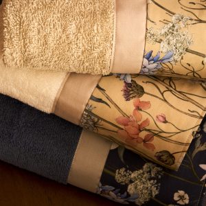 Asciugamani Spugna Set 4 Pezzi Viso + Ospite CALIPSO in Cotone con Balza in Percalle