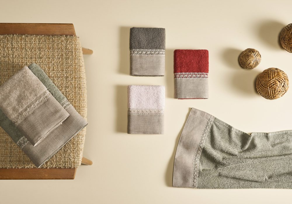 Asciugamani Spugna Set 4 Pezzi Viso + Ospite GIUGLIUCCIO in Cotone