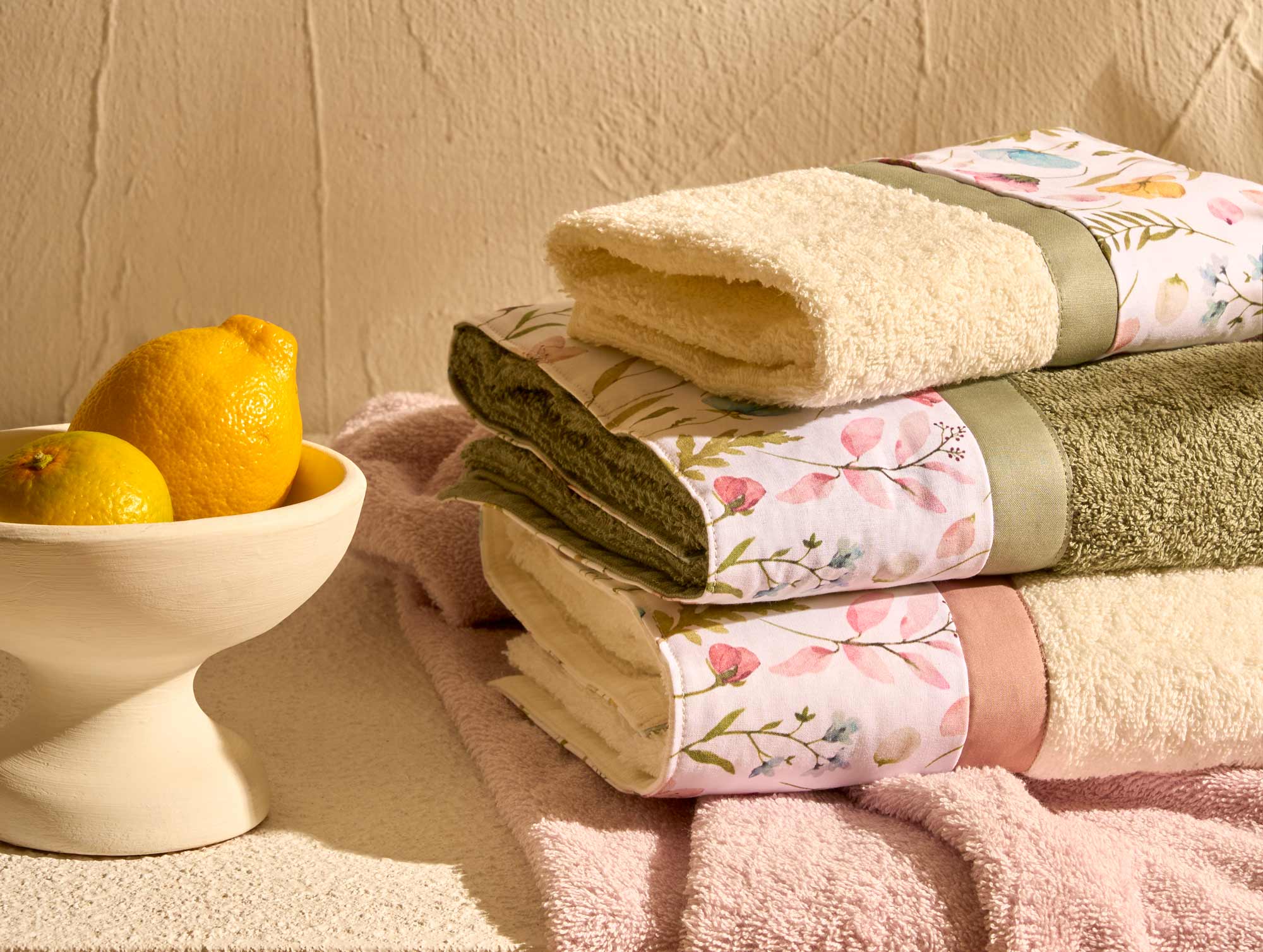 Asciugamani Spugna Set 4 Pezzi Viso + Ospite JANE in Puro Cotone con Balza in Percalle